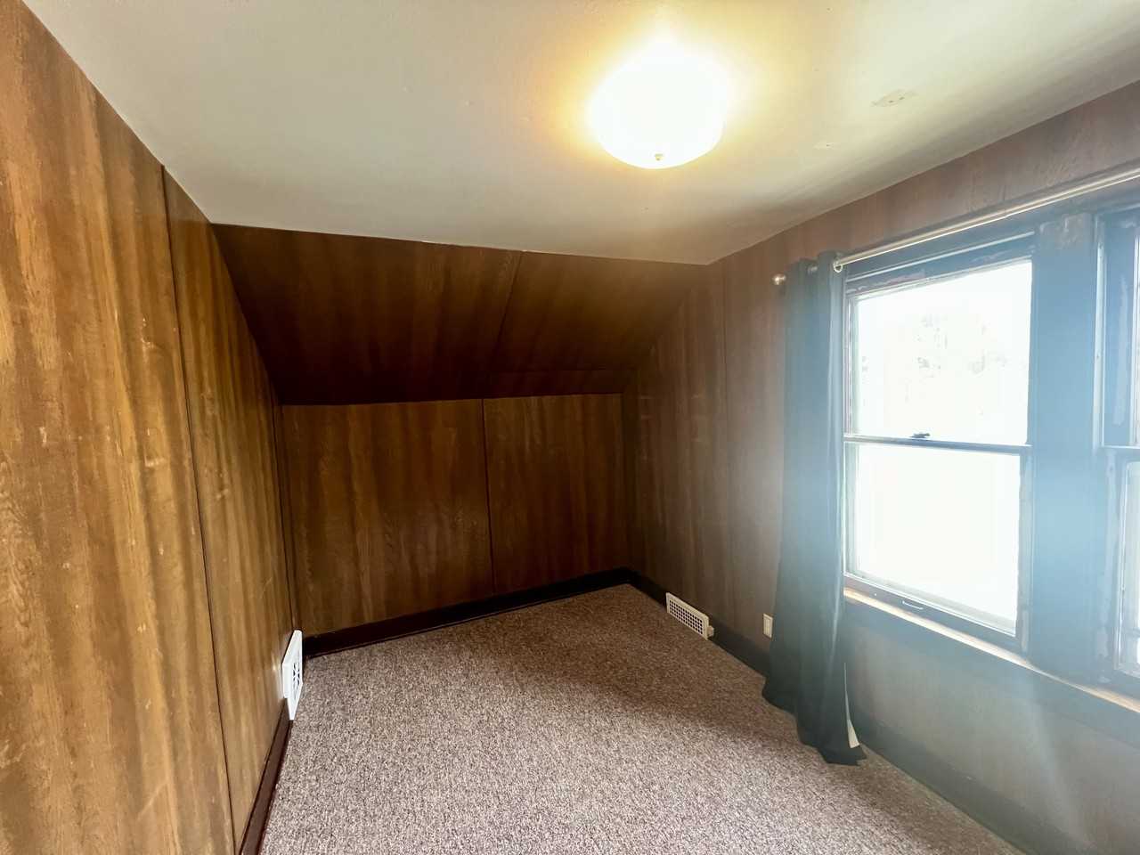 1320 Swift Ave #1320 - Photo 6 of 11