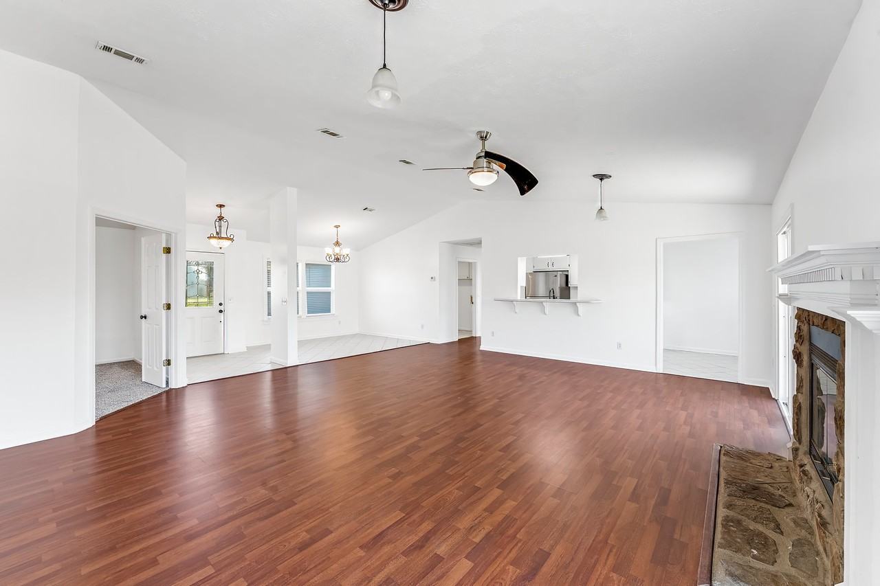 6824 Forsythe Dr #1 - Photo 7 of 50