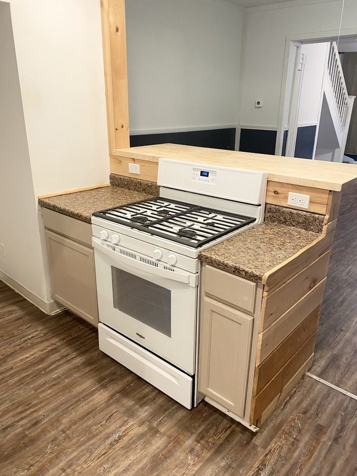 720 Cadwell St #720 - Photo 2 of 15