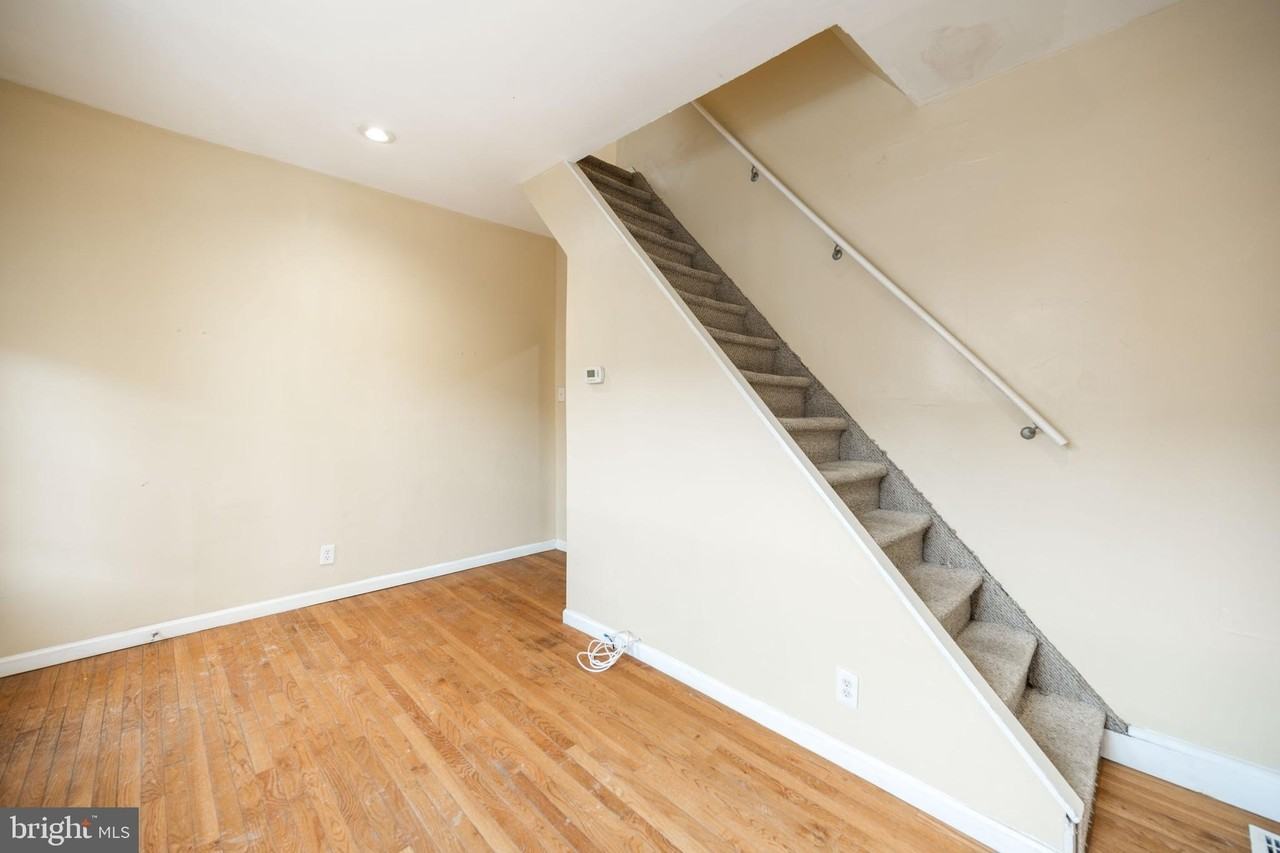 2500 E Oakdale St - Photo 6 of 22