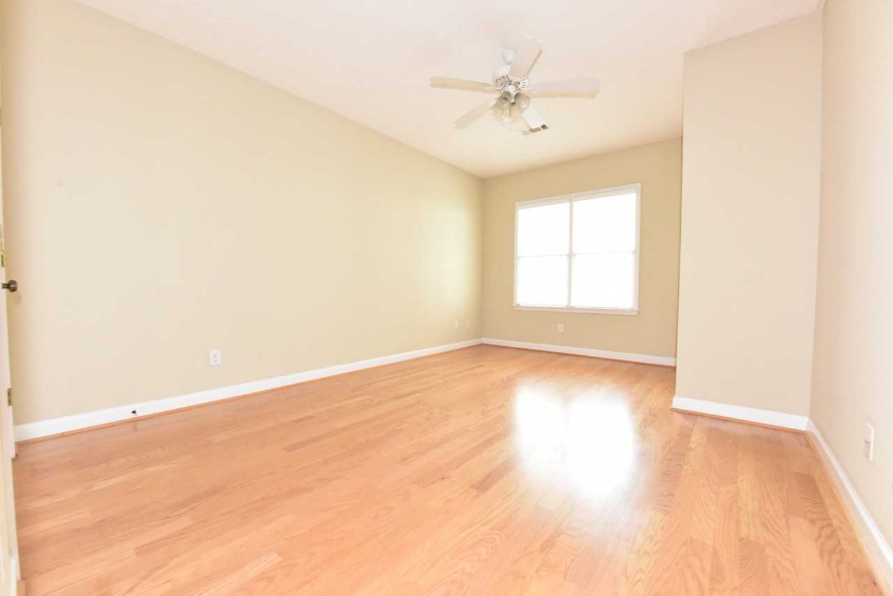 1616 Overcup Cir #NA - Photo 3 of 11