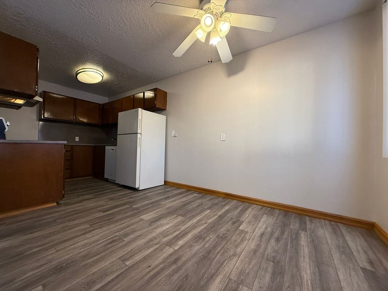 #376 GARDEN HOME APARTMENTS - Photo 6 of 28