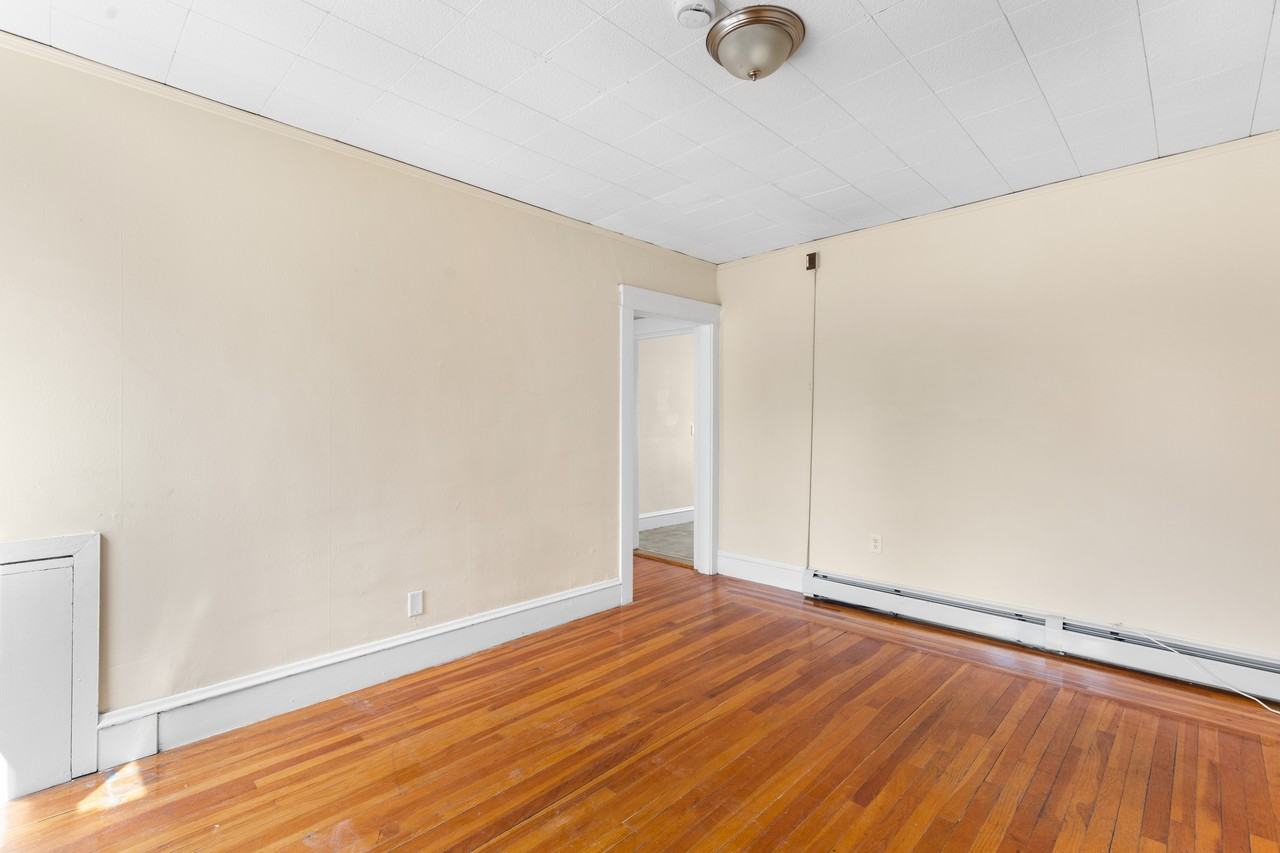 100 Taft Avenue - 100 Taft #100TAFT19 - Photo 3 of 8