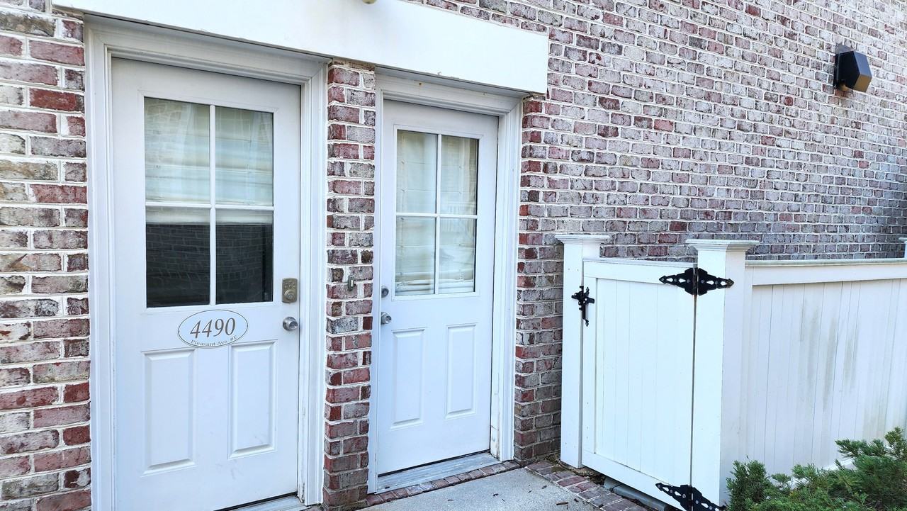 4490 Pleasant Avenue - 1Unit E #E - Photo 3 of 22