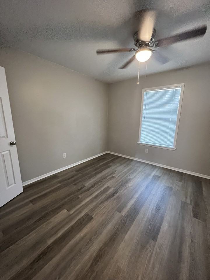 2906 Prairie Flower Cir #C - Photo 6 of 10