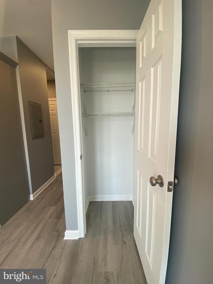 22 S 51st St Unit 3 #3 - Photo 6 of 12