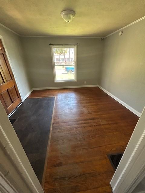 4256 Crittenden Ave #1 - Photo 2 of 12