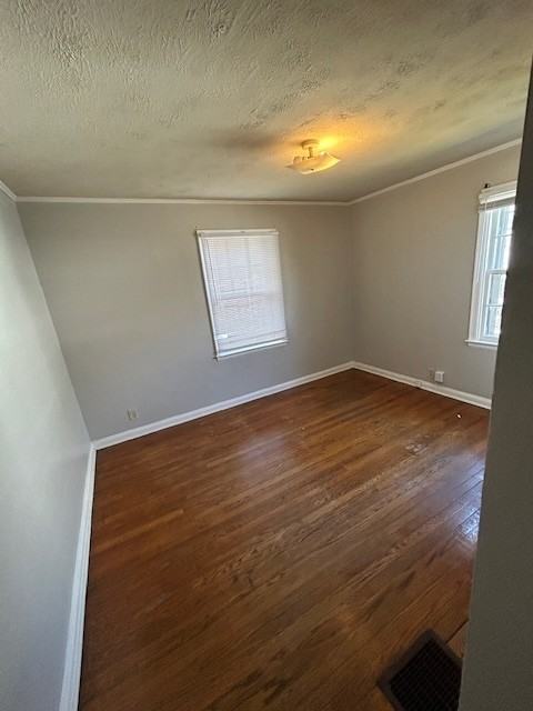 4256 Crittenden Ave #1 - Photo 7 of 12