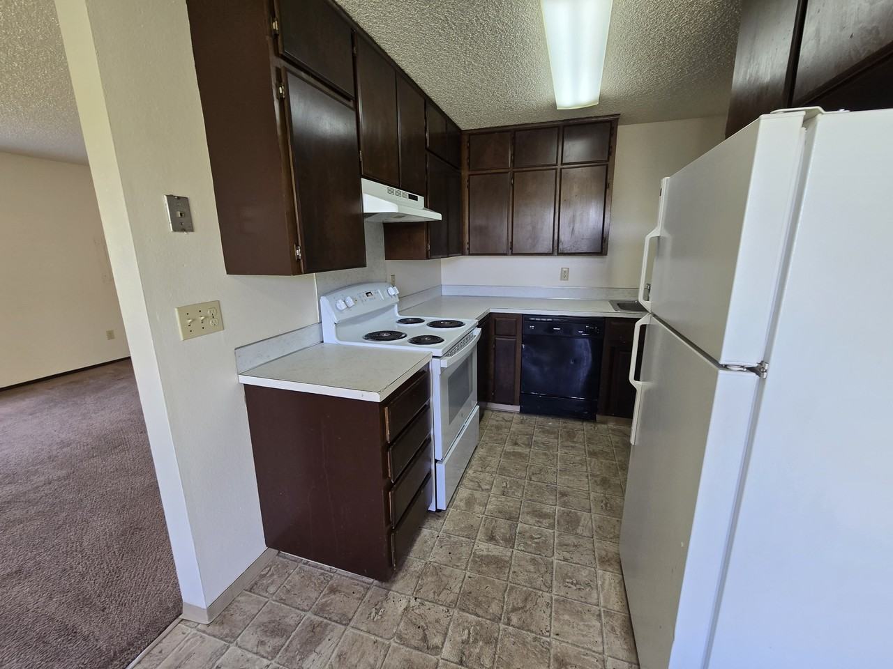 1412 Carpenter Rd Se Apt 1 #1412-1 - Photo 3 of 7