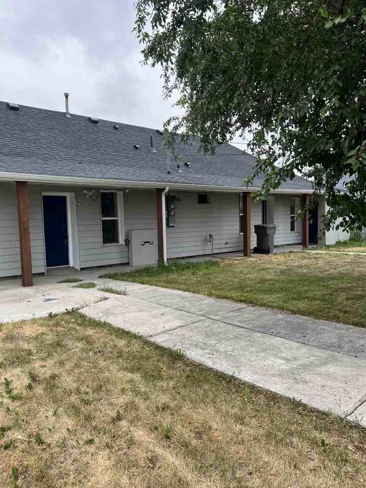 211 E Main St #1 - Photo 7 of 7