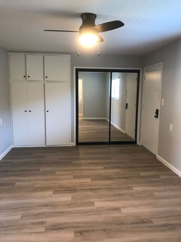 Katz - 945 Pine - Photo 4 of 11