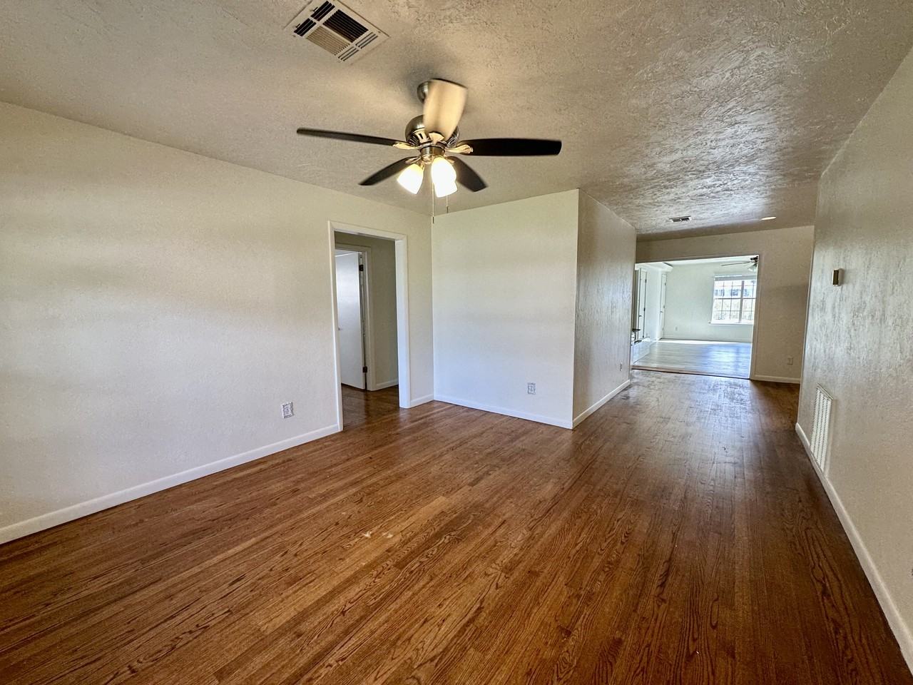 1807 E 6th St #1 - Photo 5 of 10