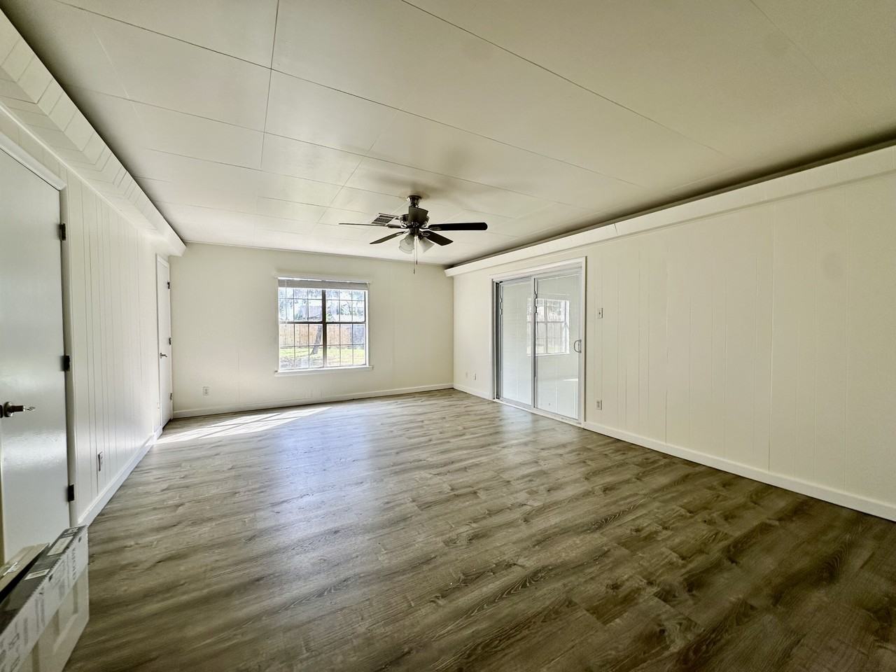 1807 E 6th St #1 - Photo 7 of 10