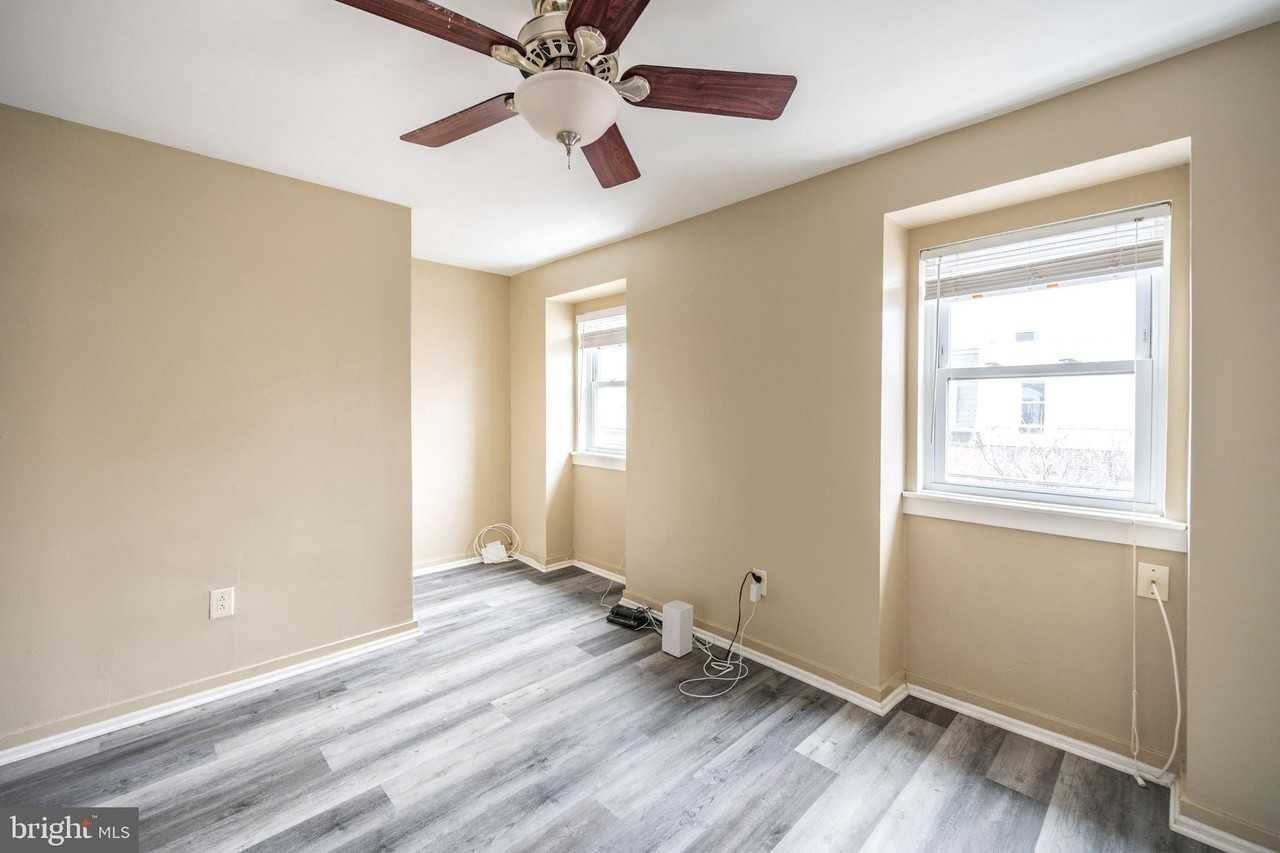 2220 Fitzwater St Unit 2 #2 - Photo 6 of 17