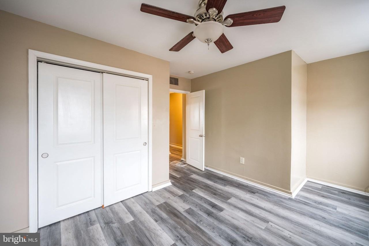 2220 Fitzwater St Unit 2 #2 - Photo 7 of 17