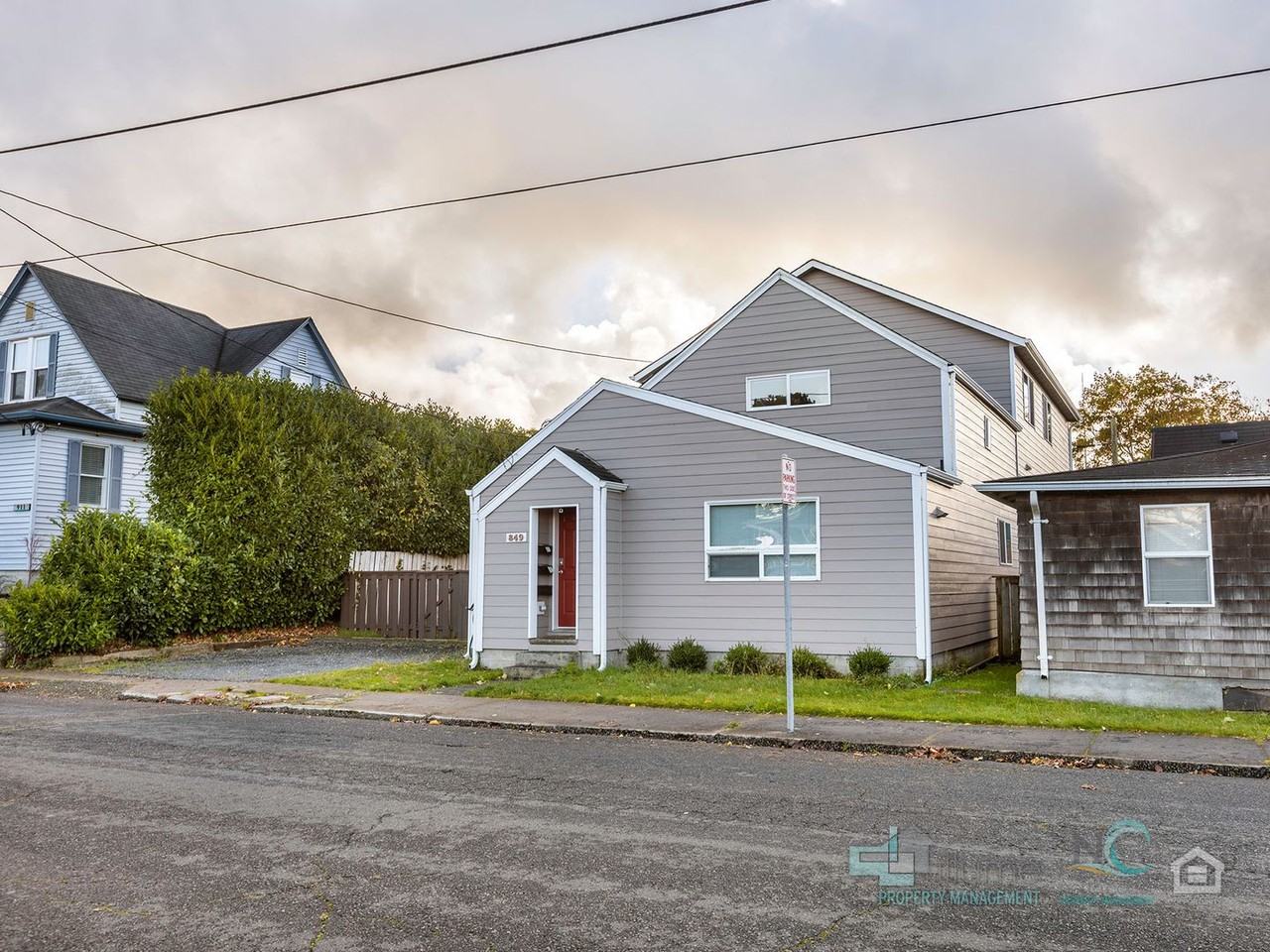 849 1st Ave - Photo 6 of 50