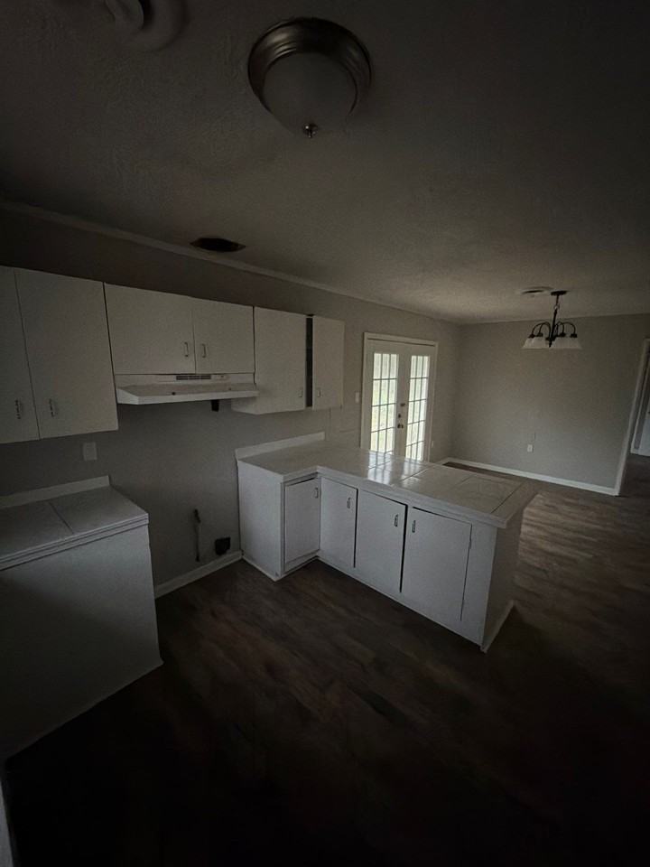 1326 Woody Dr #1 - Photo 6 of 6