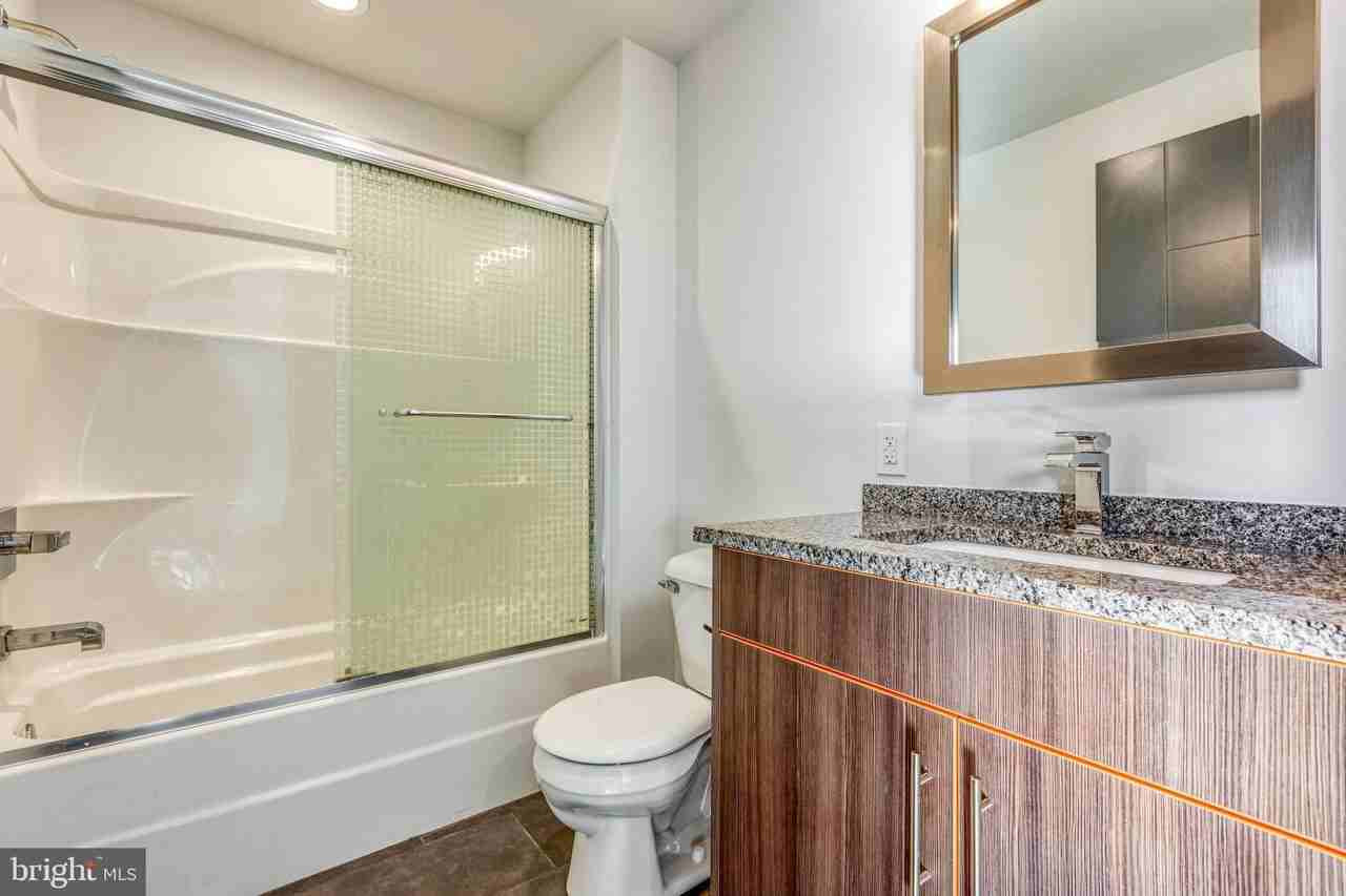 4800 Brown St Apt 407 #407 - Photo 5 of 15