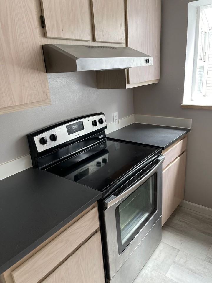 Roosevelt Square - Photo 3 of 30