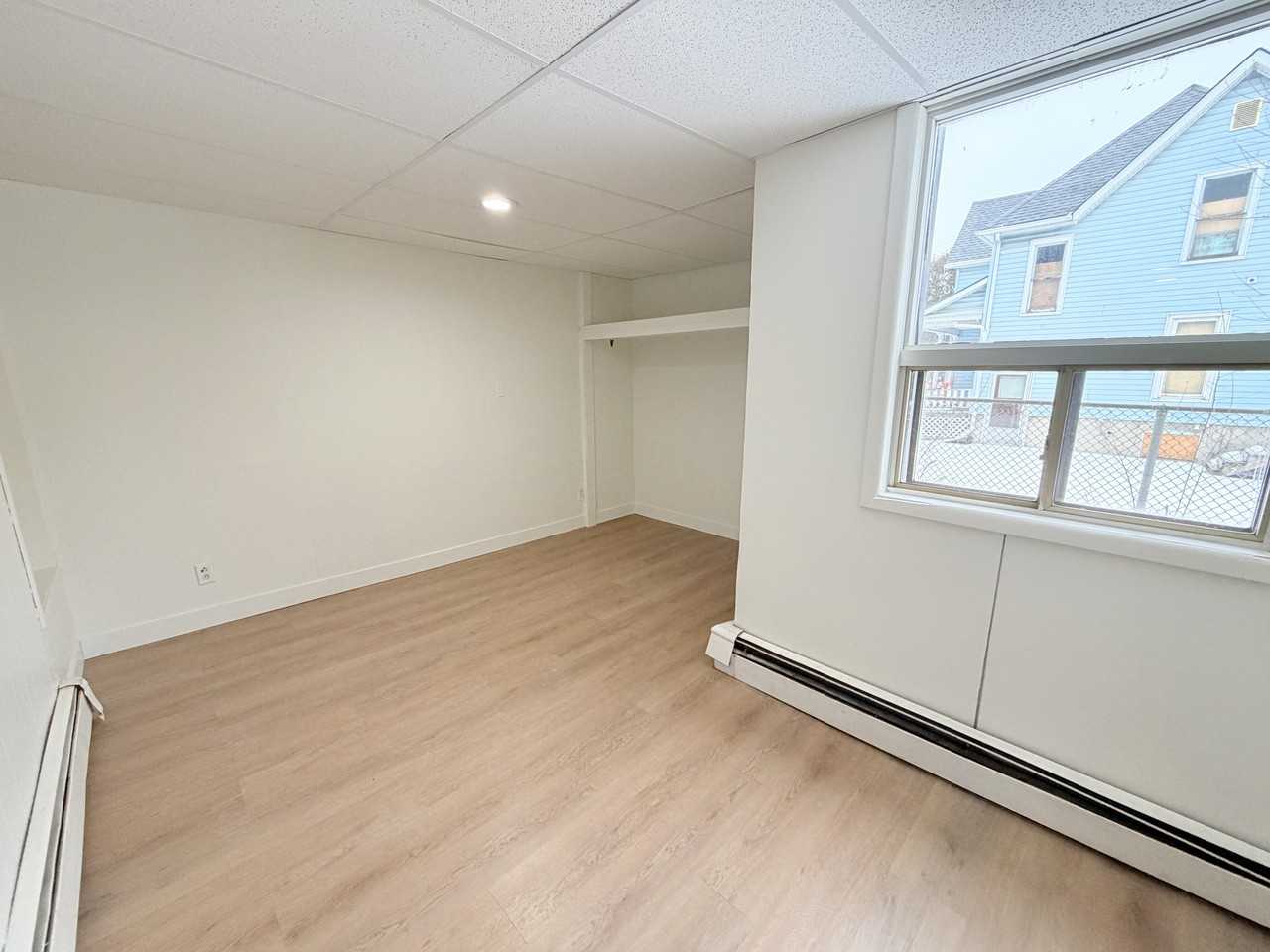 324 Vidal St S #1 - Photo 5 of 7