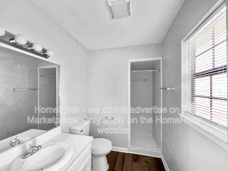 1549 Moseley Ln - Photo 6 of 22