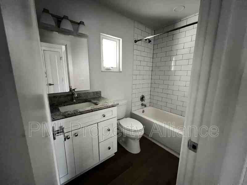 2300 Elizabeth Ave - Photo 7 of 9