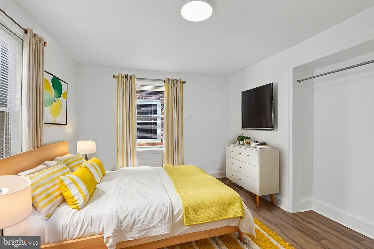 1733 W Oxford St Unit 3 #3 - Photo 2 of 20