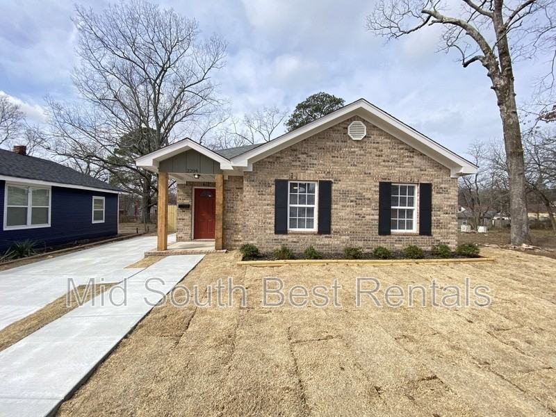 2204 S Pine St - Photo 3 of 18