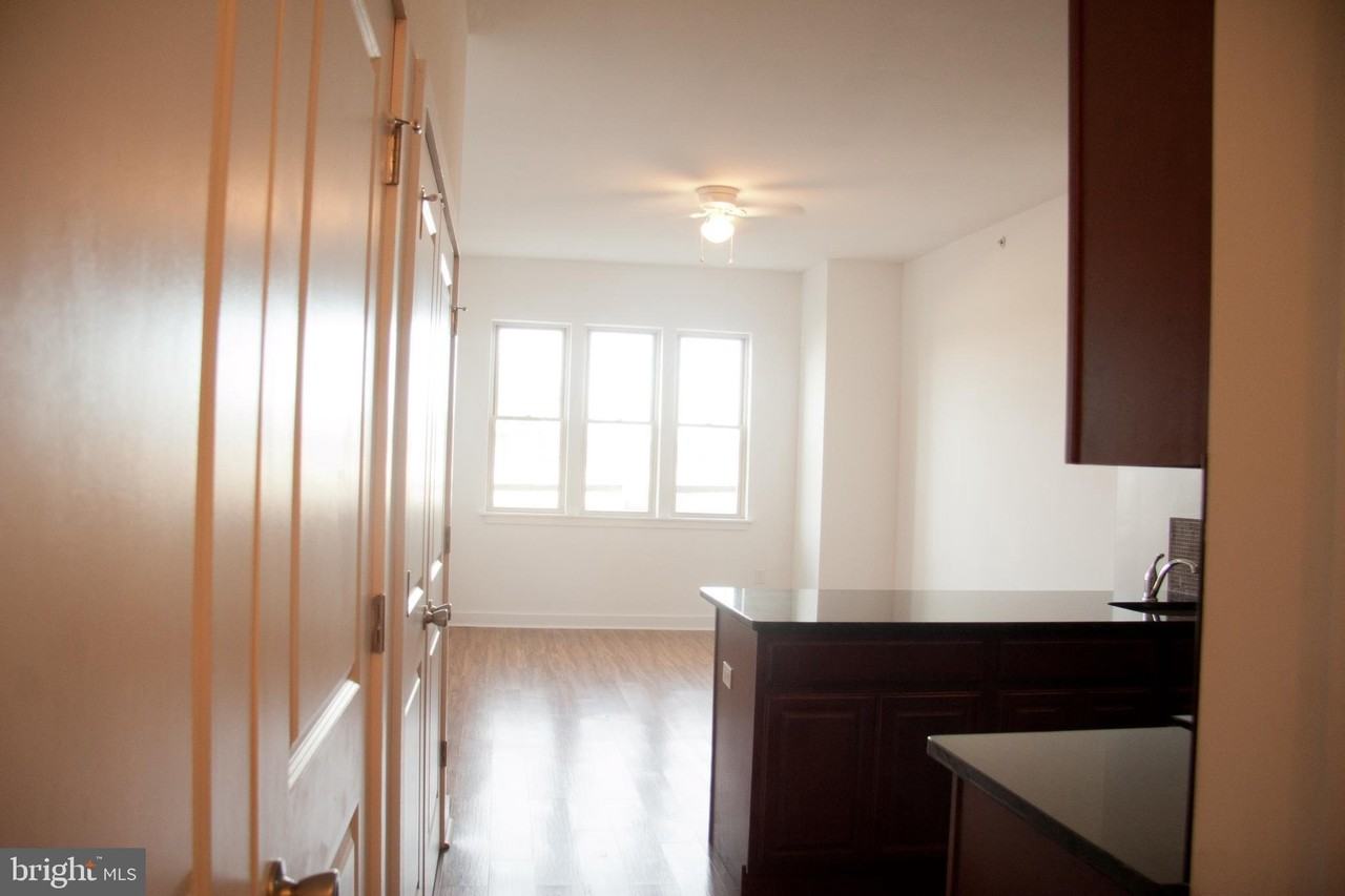 6040 Market St #3 - Photo 3 of 9