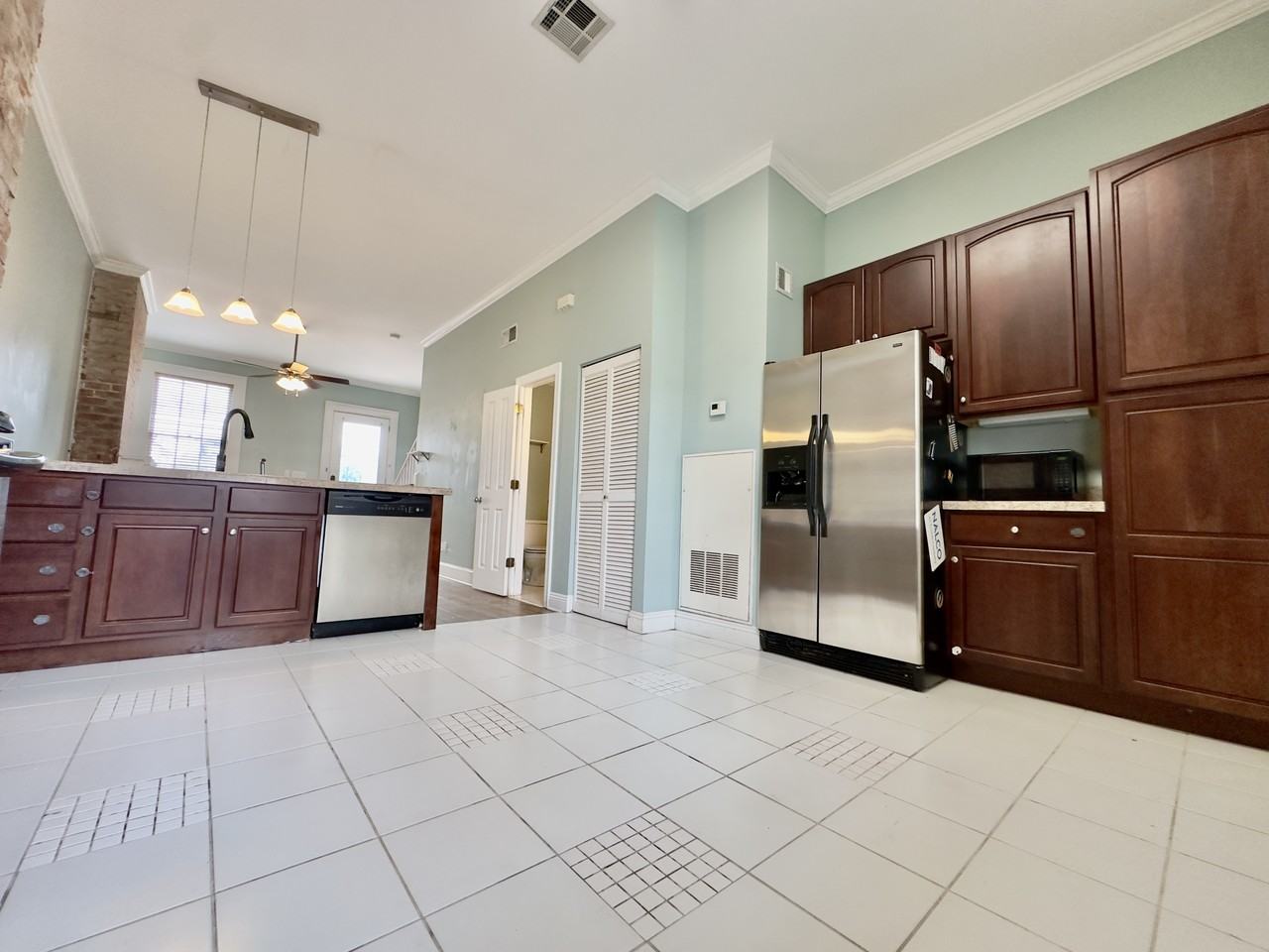 532 1st St #532 - Photo 6 of 20