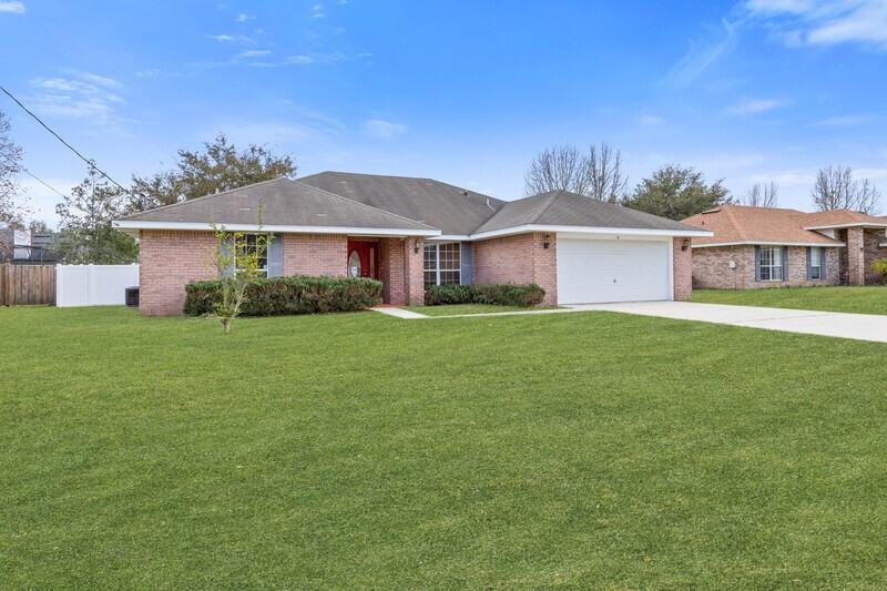 6 Lemay Pl - Photo 4 of 50