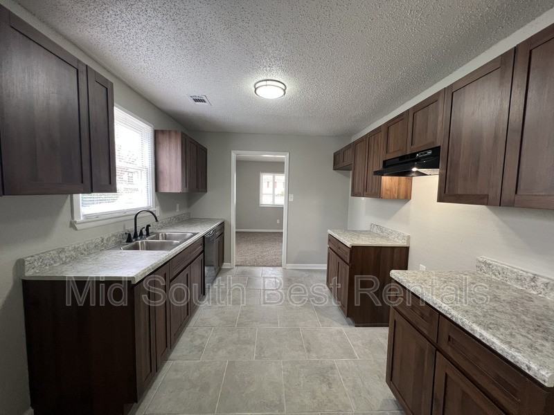 3507 Ashford Rd - Photo 6 of 13