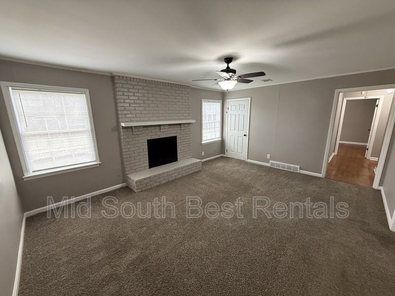 3062 Brisdane St - Photo 2 of 18