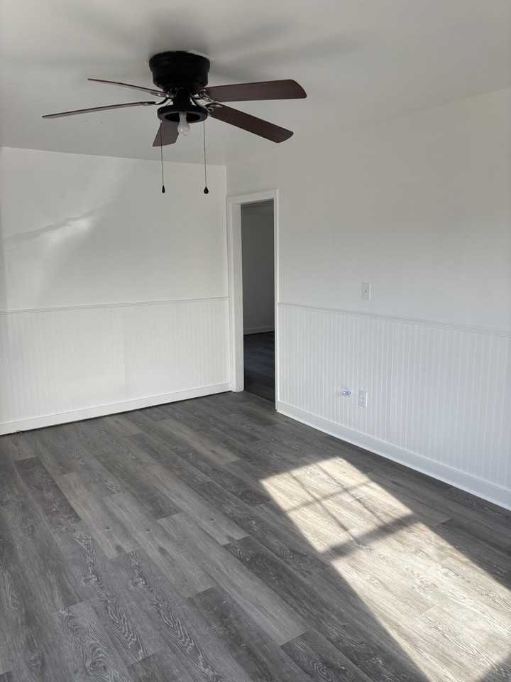 622 Willard Ave #1 - Photo 2 of 11