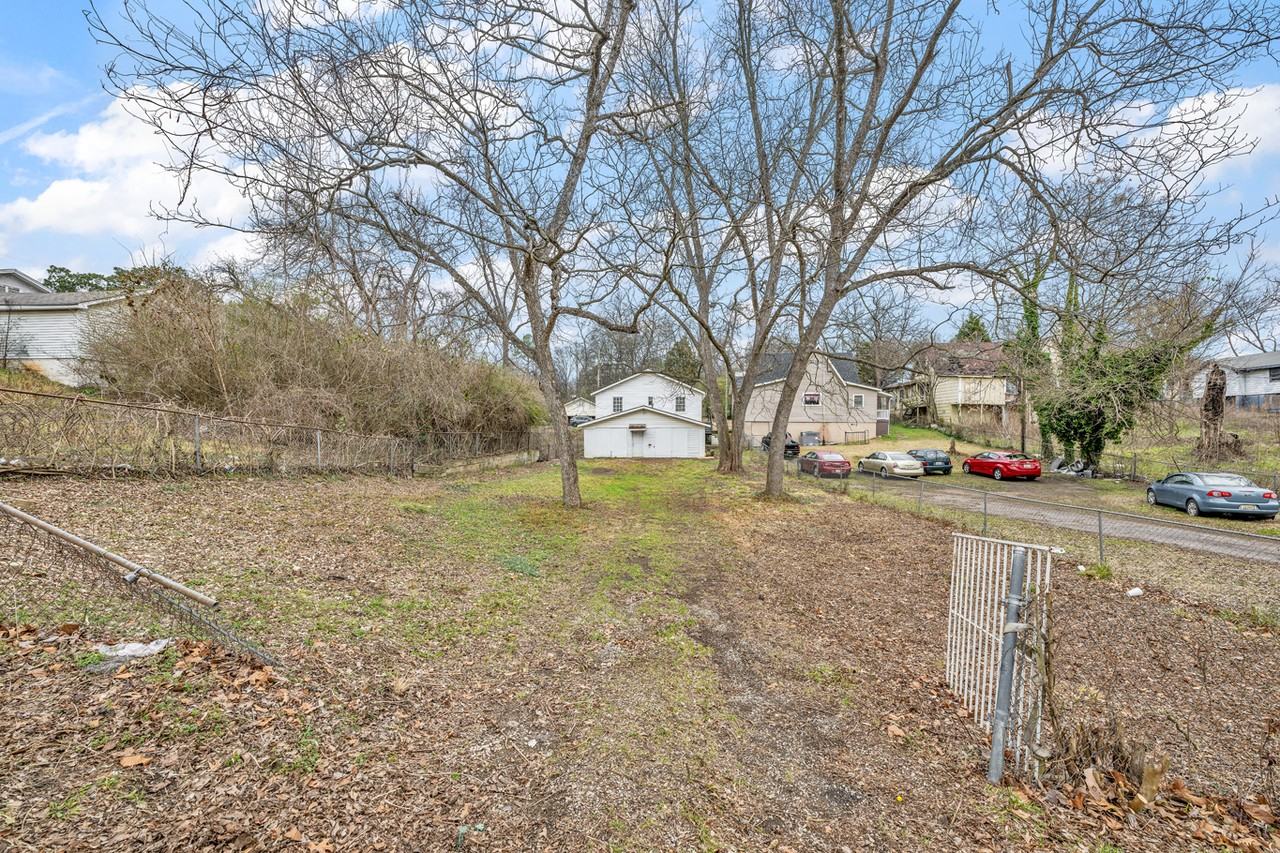 4413 6th Ave #1 - Photo 5 of 32