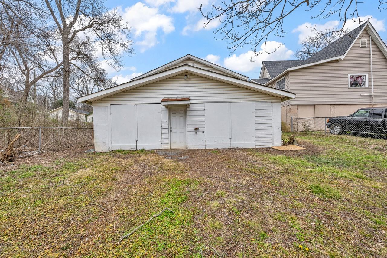 4413 6th Ave #1 - Photo 7 of 32