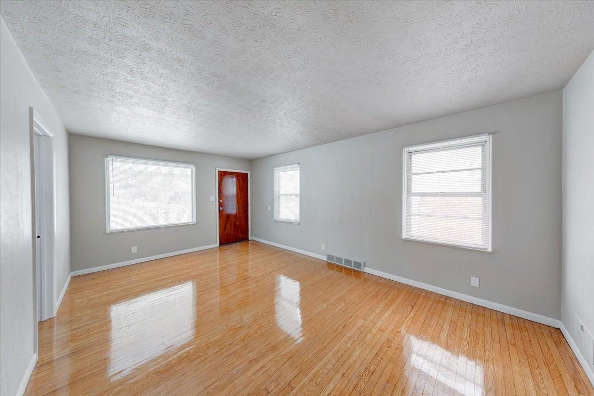 3437 N Sherman Dr #1 - Photo 3 of 24