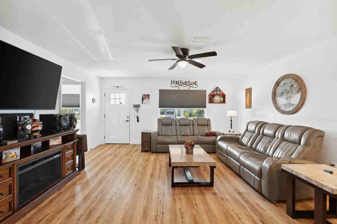 526 Camellia Ave #1 - Photo 5 of 45