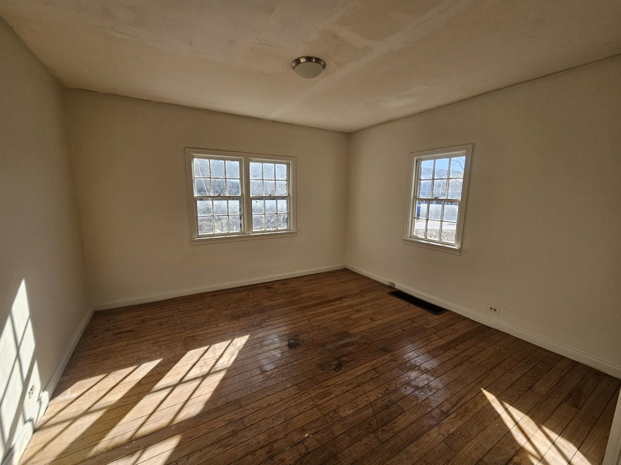 9 Goldmont St #1 - Photo 7 of 30