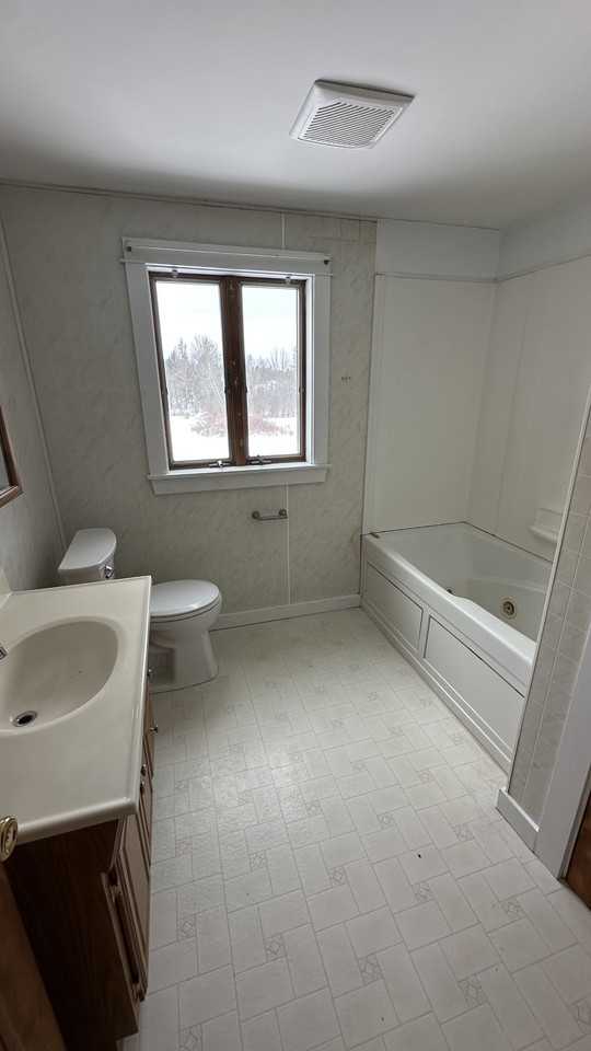 2692 Union St #1 - Photo 5 of 19