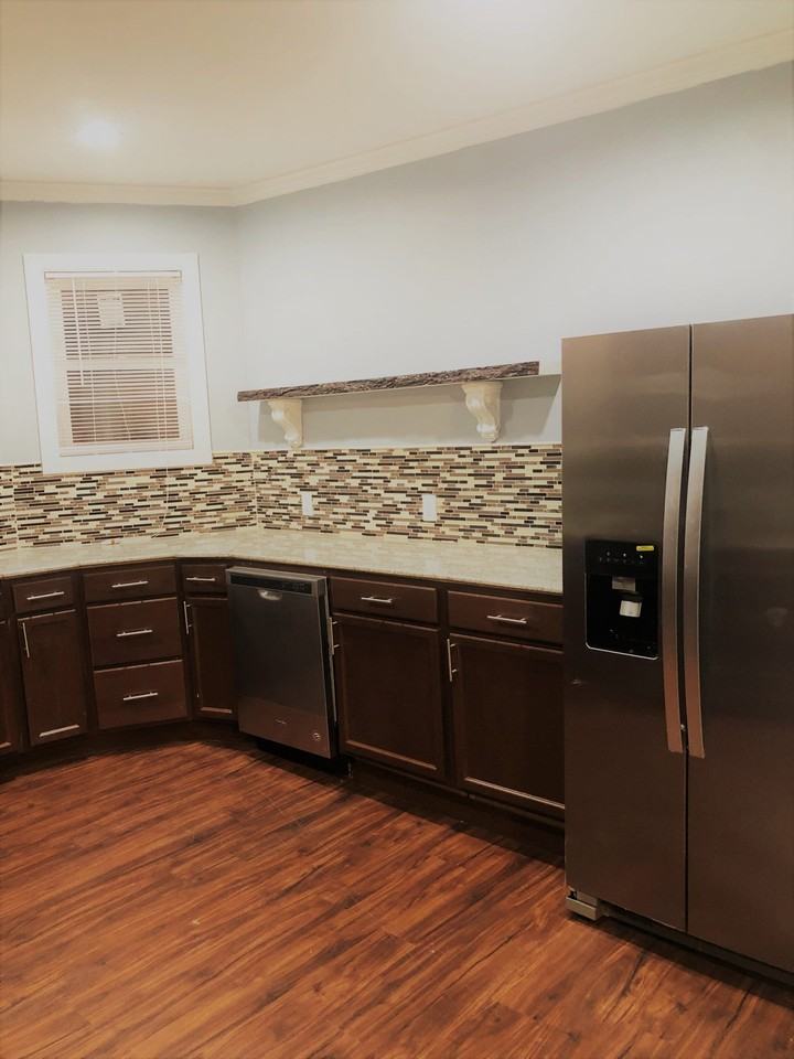 315 Walnut Ave3 #3 - Photo 5 of 26