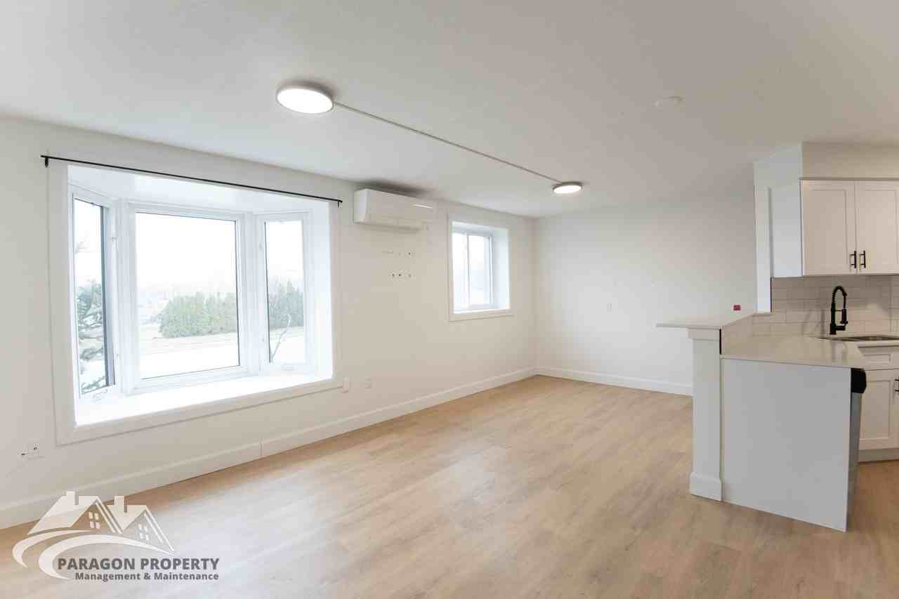 388 Park Ave E #203 - Photo 5 of 12