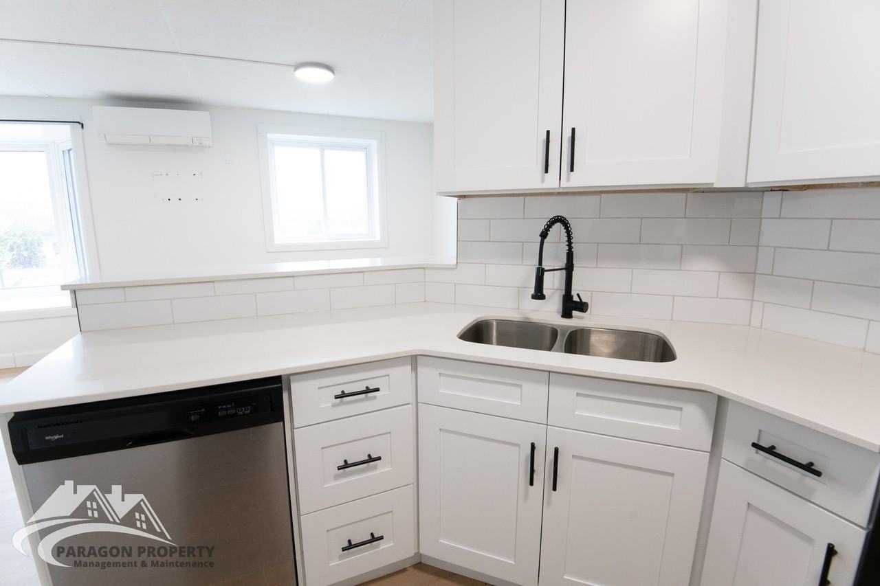 388 Park Ave E #203 - Photo 7 of 12