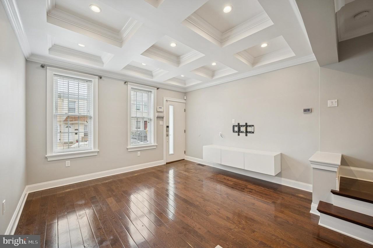 2737 E Venango St - Photo 6 of 25