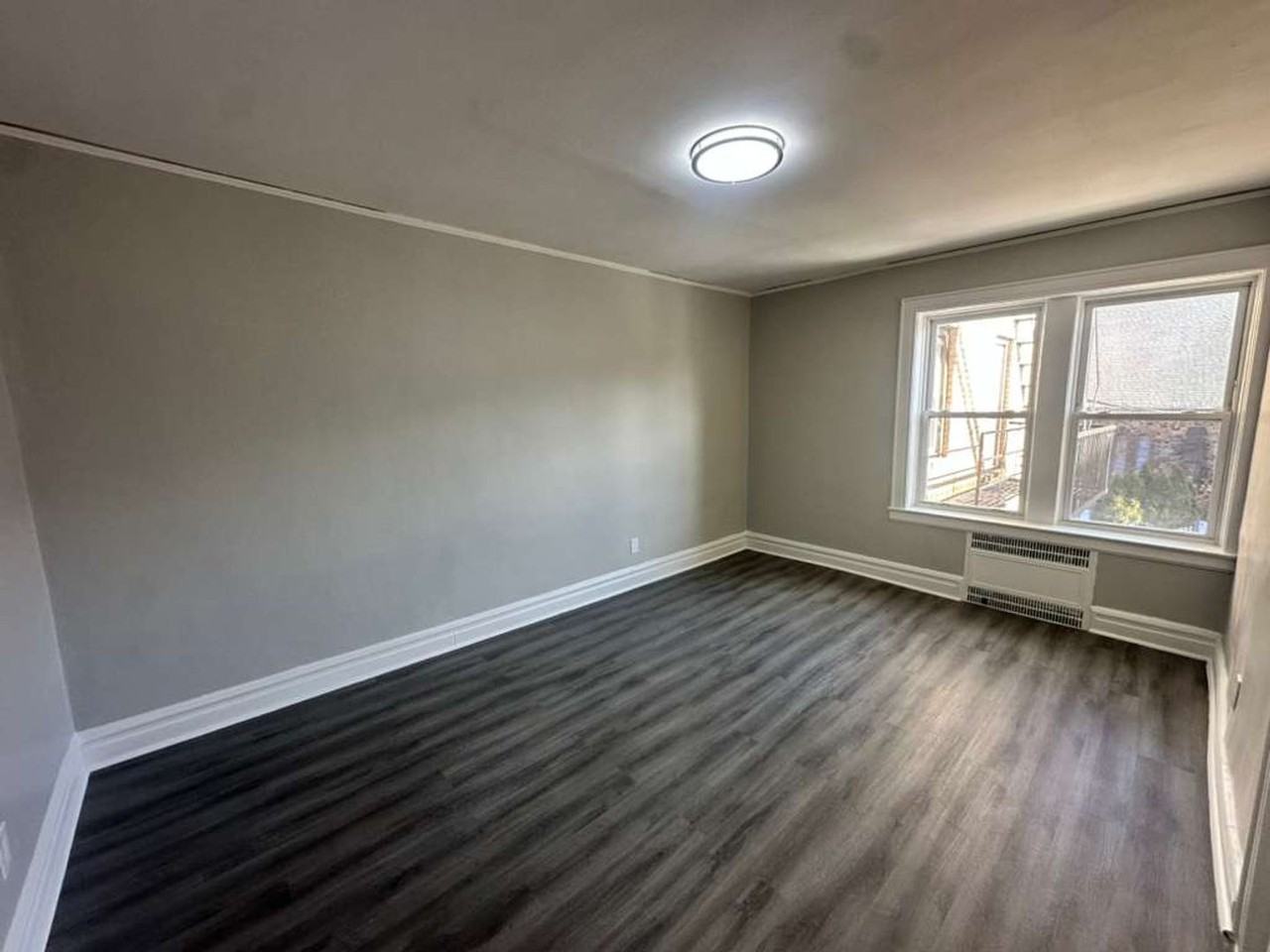 The Majestic - Photo 4 of 6