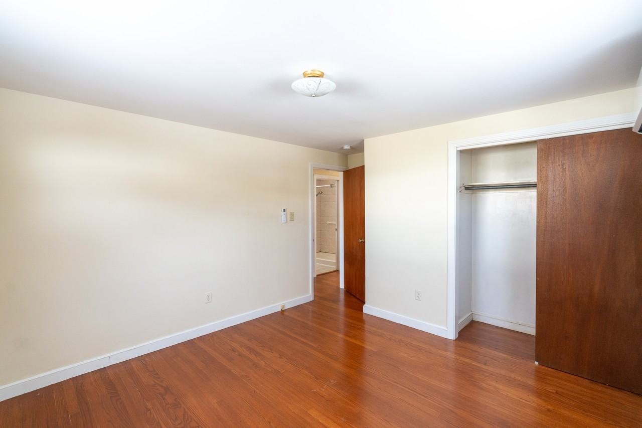 16 Katherine St #1 - Photo 7 of 17