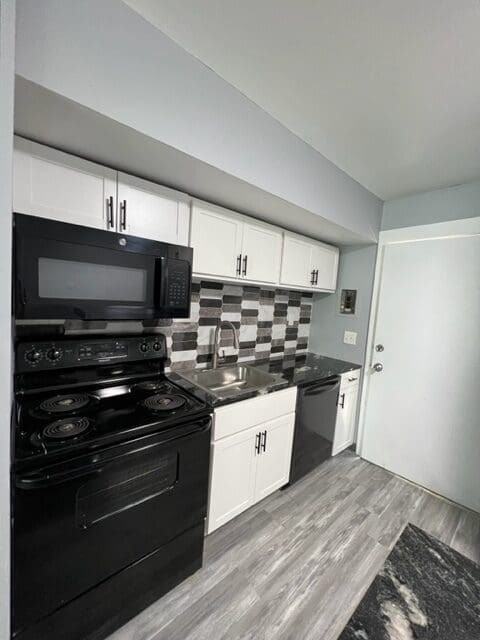 401 Smith StreetA16 #A16 - Photo 4 of 16