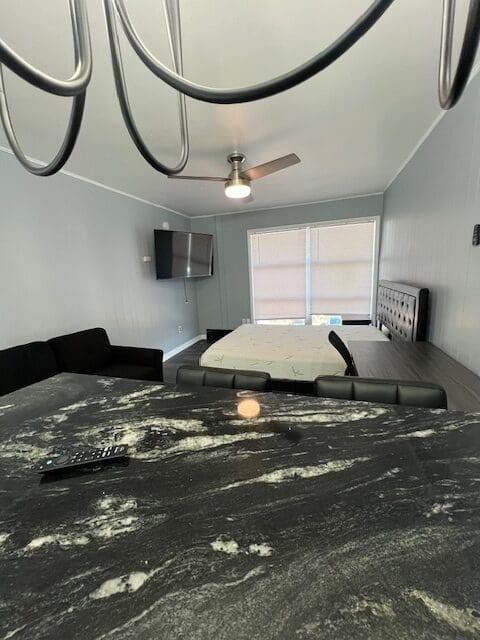 401 Smith StreetB10 #B10 - Photo 4 of 13