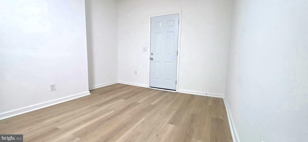 43 S 54th St 1st Fl #1stFL - Photo 4 of 14