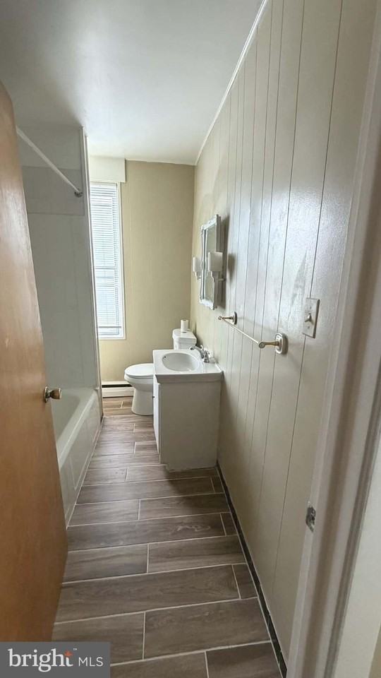 401 Friendship St - Photo 6 of 15